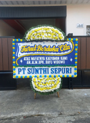 Papan Bunga Duka di Kalicacing