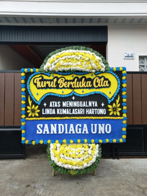 Papan Bunga Duka di Kalicacing